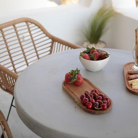 Hora Seaside Suites Naxos City Exterior foto